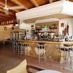 Vanessa Hotel