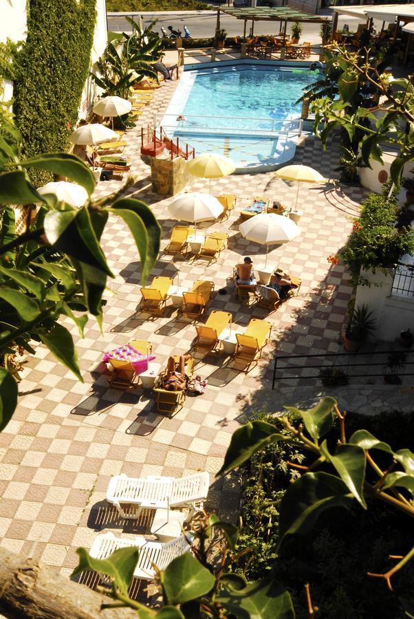 Vanessa Hotel