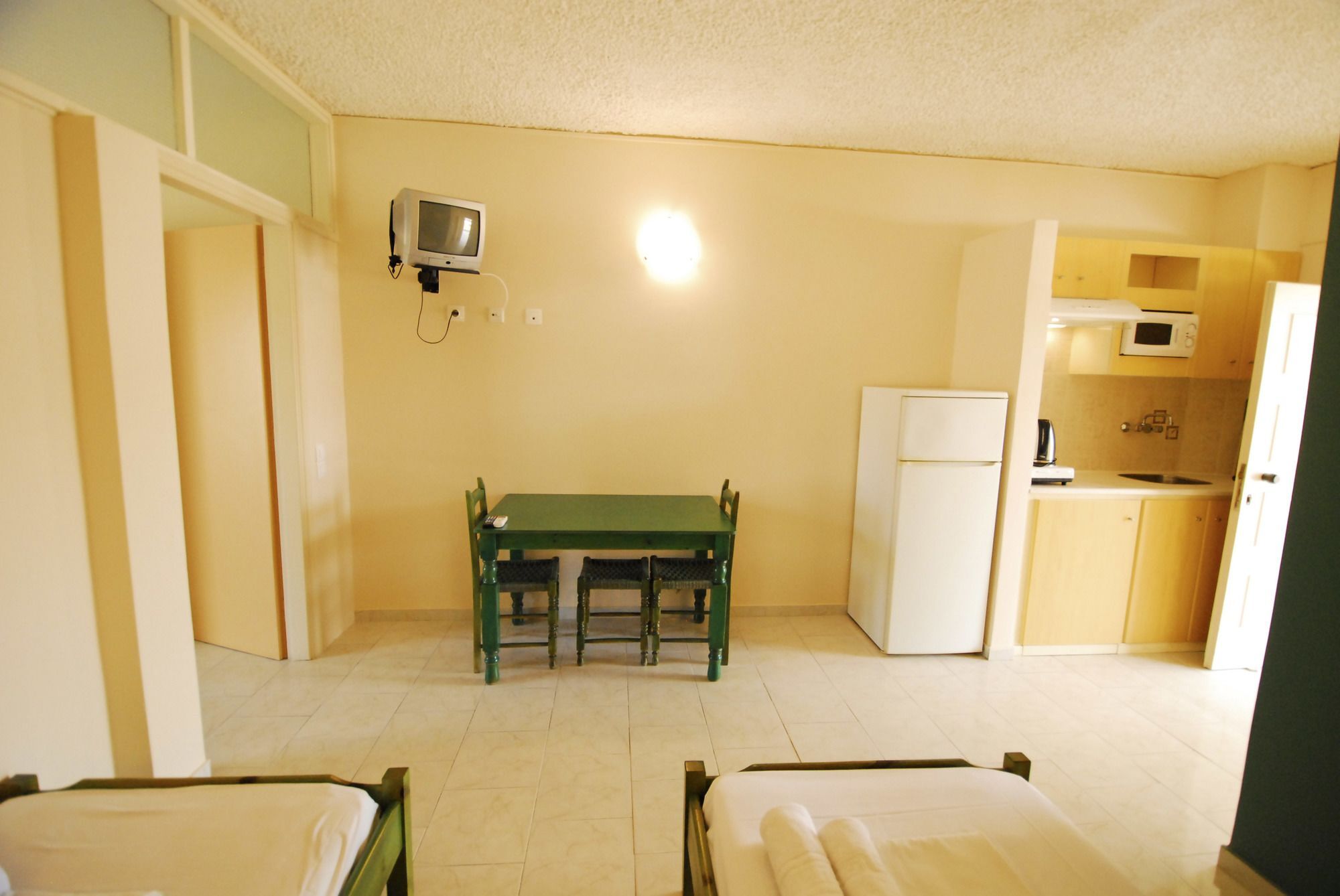 Vanessa Hotel